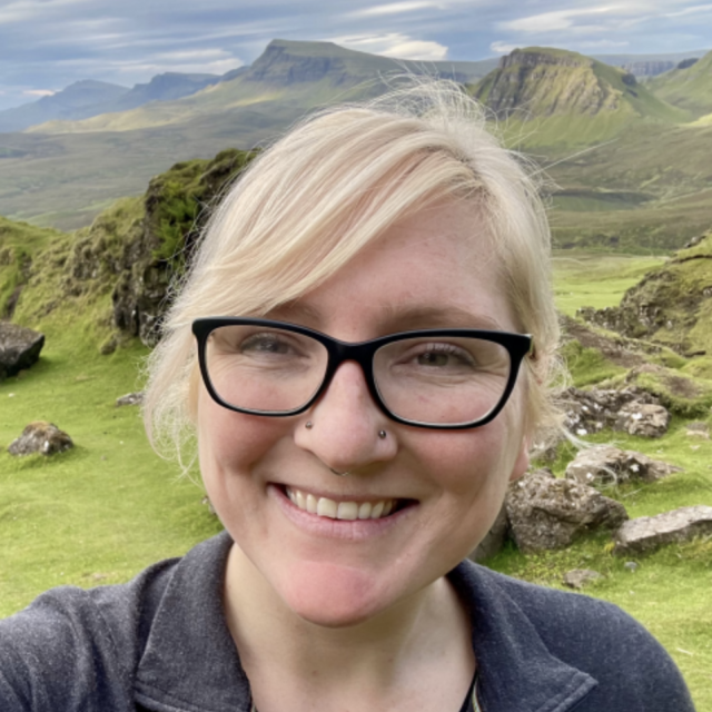 profile pic of Sarah Purnell